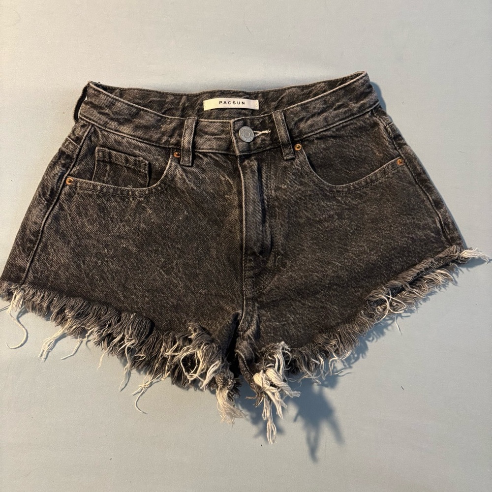 PacSun high rise festival jean shorts dark gray wash size 23 pacsun